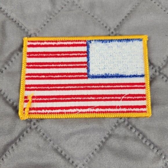 Lot of 37 American Flag Iron On Patches Applique Clothing Backpacks Vest Hats - Picture 3 of 3